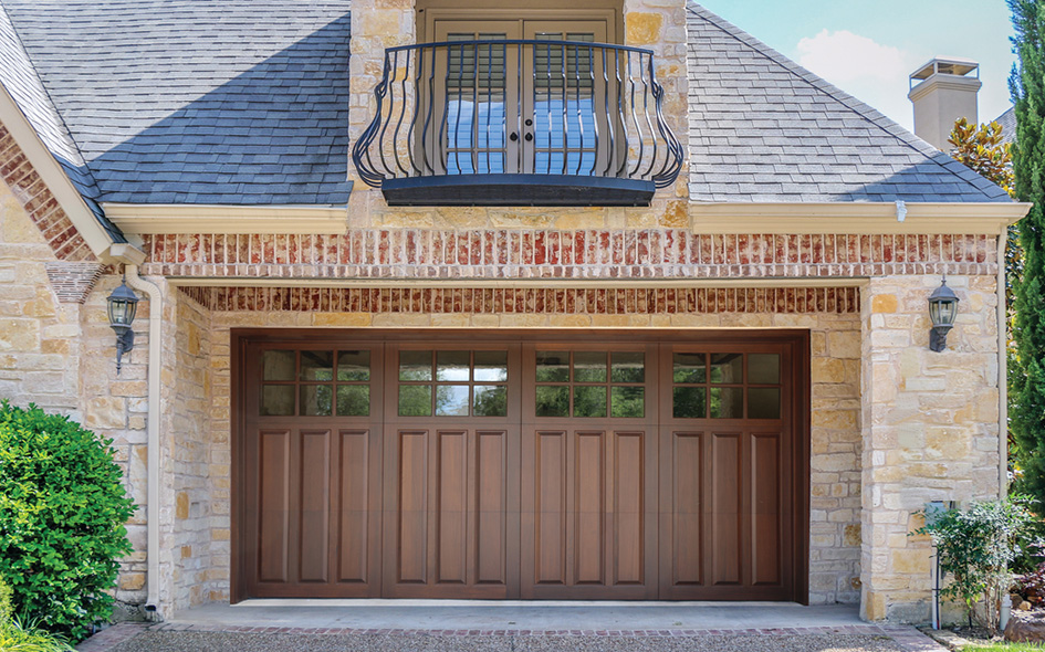 Signature® Carriage residential garage door